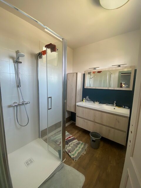 Après de la salle de bain principale